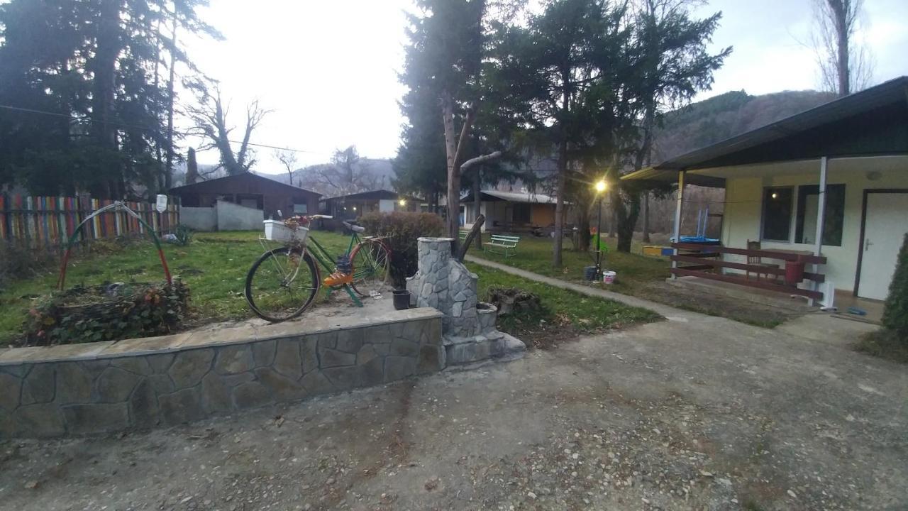Къща За Гости Дъга Cherni Osum Bagian luar foto